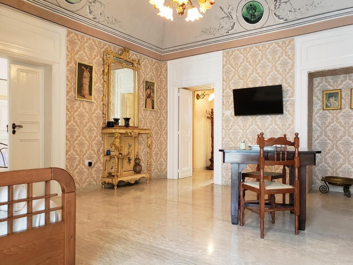 Dimora Maggi Al Corso - Affitti Brevi Italia Apartment Monte Sant'Angelo Luaran gambar