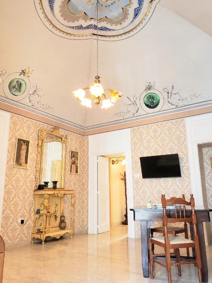 Dimora Maggi Al Corso - Affitti Brevi Italia Apartment Monte Sant'Angelo Luaran gambar